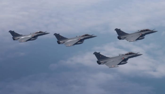 5 Rafale fighters land in Ambala, will be inducted into IAF &#039;Golden Arrows&#039; Squadron