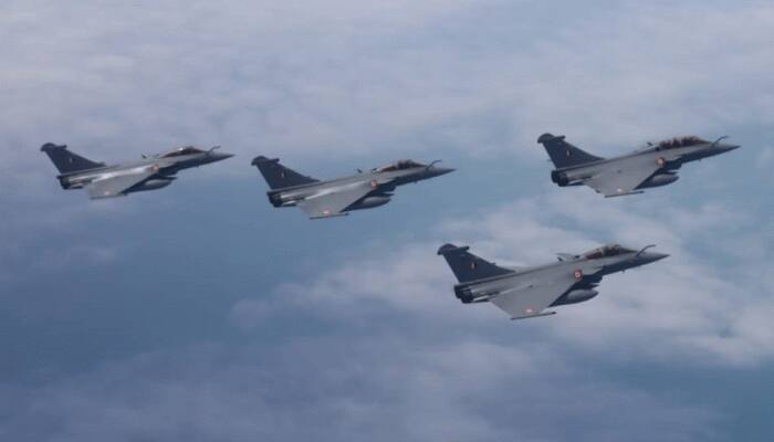5 Rafale fighters land in Ambala, will be inducted into IAF 'Golden Arrows' Squadron