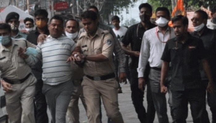 Gopal Saini, close aide of slain Kanpur gangster Vikas Dubey, surrenders before special court 