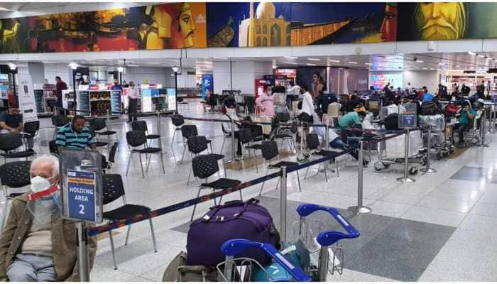 Centre issues fresh guidelines for international passengers arriving in India amidst COVID-19 situation  