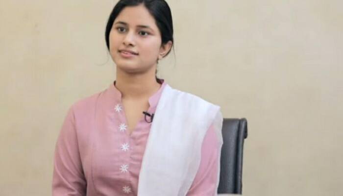 Delhi Police ASI's daughter secures 6th position; Constable Firoj Alam gets 645th rank