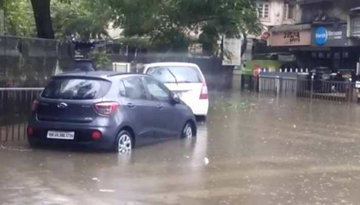 Heavy rainfall disrupts normal life in Mumbai; Thane, Palghar, Konkan to receive heavy downpour in next 24 hrs