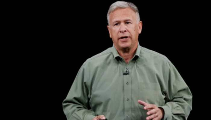 Phil Schiller steps down as worldwide marketing head, Greg Joswiak to succeed him