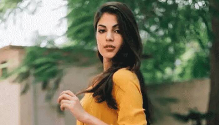 Rhea Chakraborty seeks postponement of statement recording by Enforcement Directorate till Supreme Court hearing 