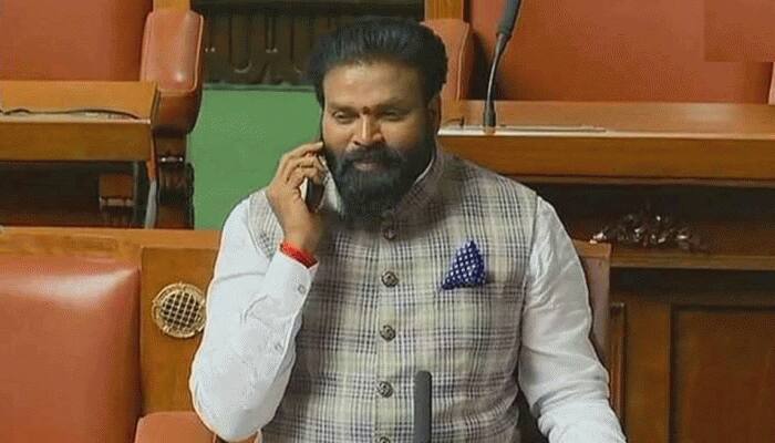Week after CM Yeddyurappa, Karnataka Health Minister B Sriramulu tests positive for COVID-19