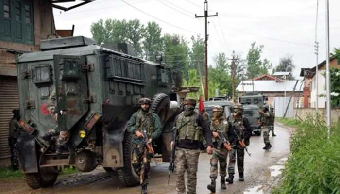 Army jawan martyred, one terrorist killed in encounter in Jammu and Kashmir&#039;s Pulwama