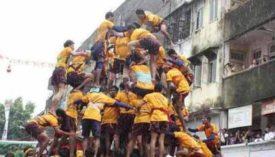 No human pyramids as Mumbai celebrates Janmashtmi amid COVID-19 outbreak