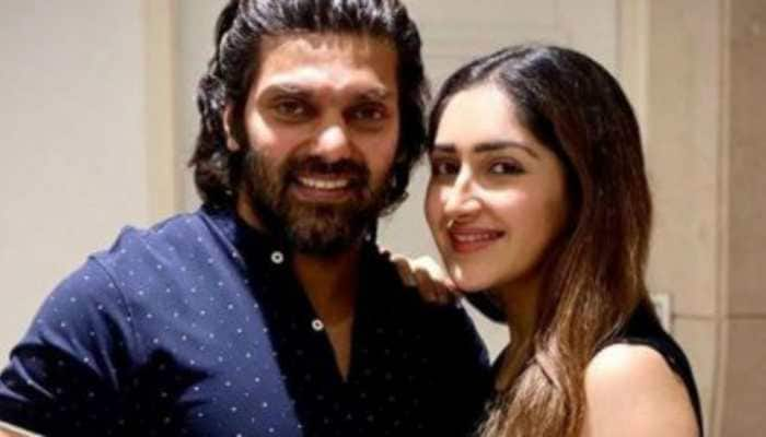 Pics from actress Sayyeshaa&#039;s birthday celebration with husband Arya go viral, see how he wished her 