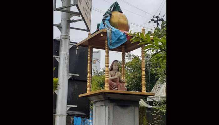 Flag thrown over Shankaracharya’s statue in Karnataka&#039;s Sringeri, BJP leaders condemn act