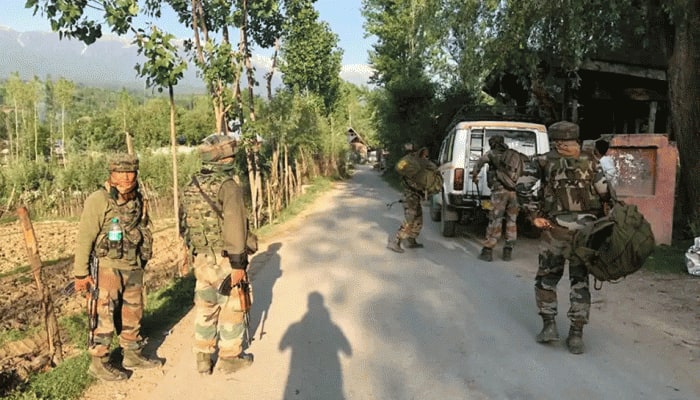 Two cops martyred as terrorists attack police party in Jammu and Kashmir&#039;s Nowgam