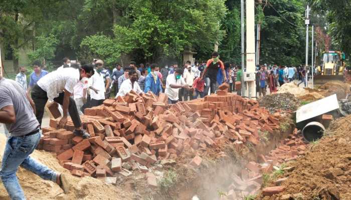 FIR registered against TMC MLA Naresh Bauri for razing gates of Poush Mela Ground