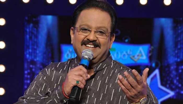 SP Balasubrahmanyam still on ventilator, don't believe rumours, says son 