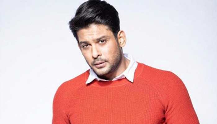 Bigg Boss 13 winner Sidharth Shukla comes to fan&#039;s rescue whose father battles COVID-19