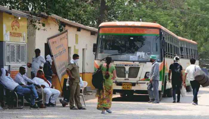 Man found hanging at bus stop in south Mumbai's Nagpada area