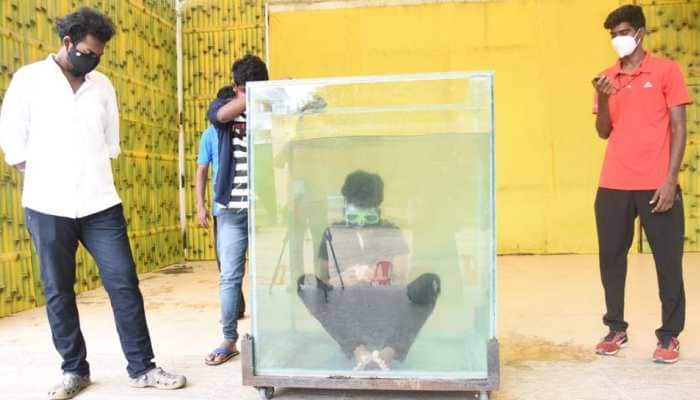 Guinness World Record: 25-yr old Chennai man solves six Rubik’s Cubes underwater in 2.17 minutes