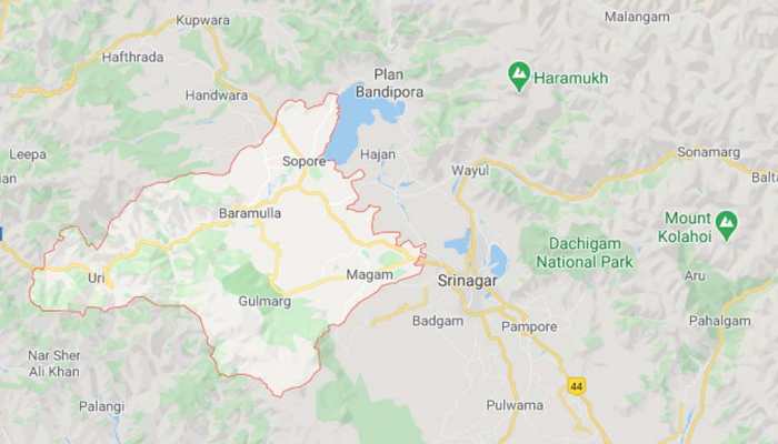 Security forces recover weapons, Pakistan currency in Jammu and Kashmir's Baramulla