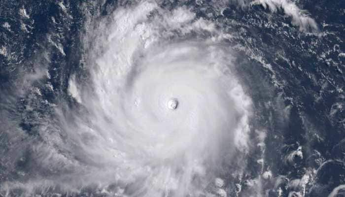 Typhoon Maysak pummels South Korea, ship goes missing in rough waters