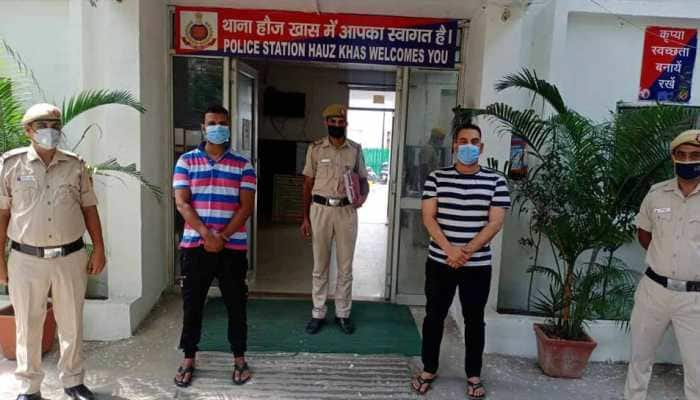 Two arrested for issuing fake COVID-19 report, Delhi Police say 75 people duped