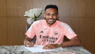 Pierre-Emerick Aubameyang signs new three-year deal with Arsenal