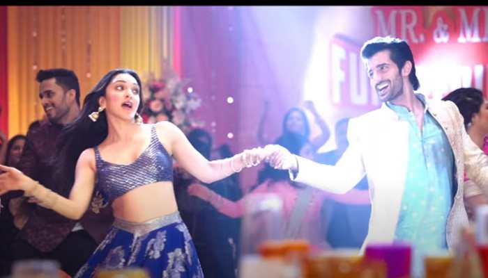 Kiara Advani's 'Hasina Pagal Deewani' song from Indoo Ki Jawani trends on YouTube - Watch 