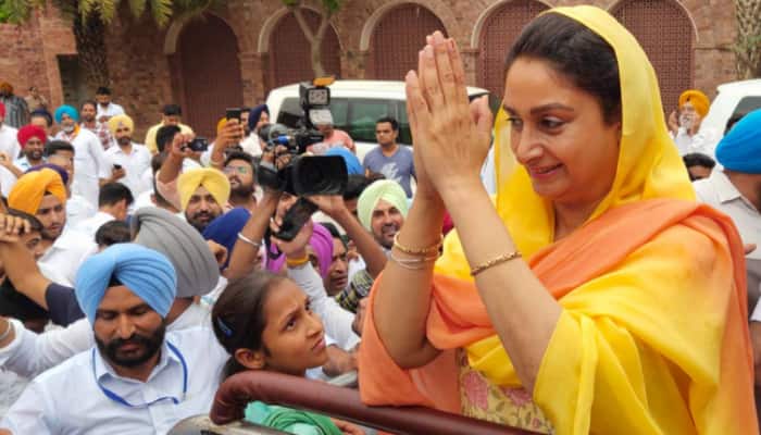 Union Minister Harsimrat Kaur Badal resigns from government in protest against farm bills