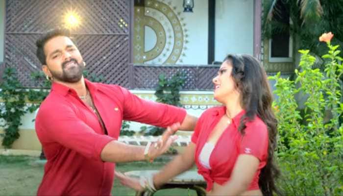 Pawan Singh and Nidhi Jha&#039;s throwback superhit Bhojpuri song &#039;Luliya Ka Mangele&#039; sets YouTube on fire- Watch