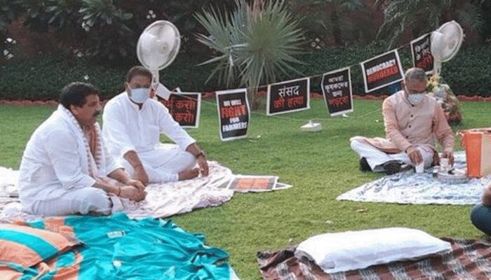 RS Deputy Chairman Harivansh Singh serves tea to MPs protesting outside parliament, earns PM Modi&#039;s praise 