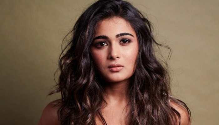 Shalini Pandey celebrates birthday with family, 'excited about Jayeshbhai Jordaar'