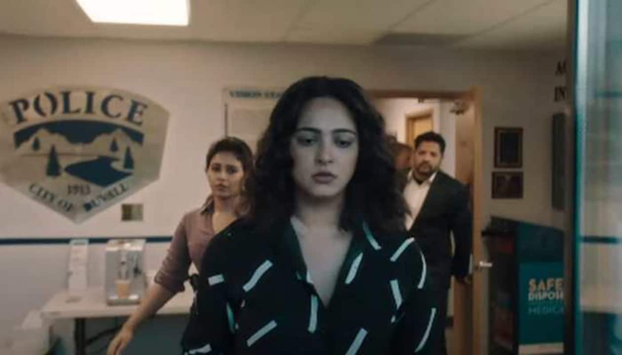 Telugu Anushka Xxx Video - Silence: South star Anushka Shetty's Telugu suspense thriller 'Nishabdam'  dialogue promo out - Watch | Movies News | Zee News