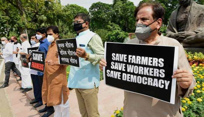 Congress launches nation-wide protest against farm bills