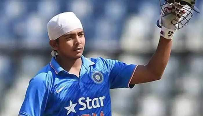 Indian Premier League 2020: Prithvi Shaw dismissed caught behind but no one notices