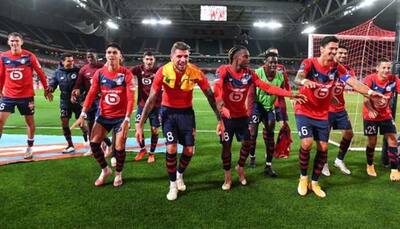 Unbeaten Lille sweep aside Nantes 2-0 to go top in Ligue 1