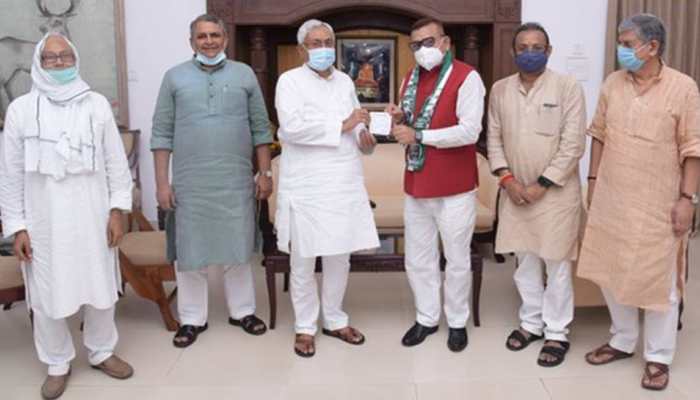 Former Bihar DGP Gupteshwar Pandey joins Nitish Kumar's JD(U) today