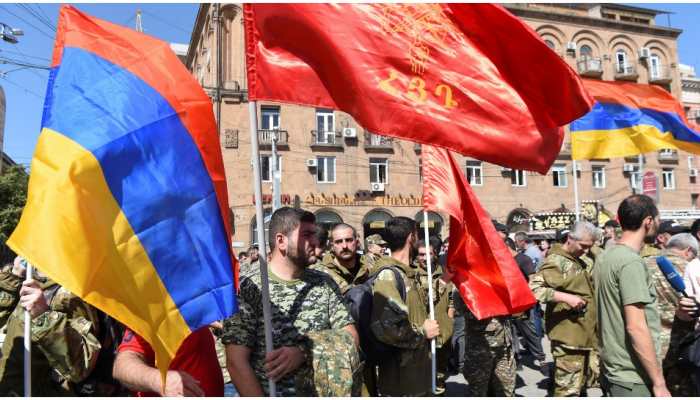 16 dead, 100 wounded in clashes between Armenia, Azerbaijan