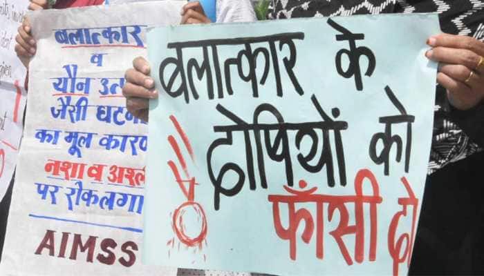 NHRC issues notice to Uttar Pradesh Chief Secretary and DGP over gangrape and brutality of Hathras woman
