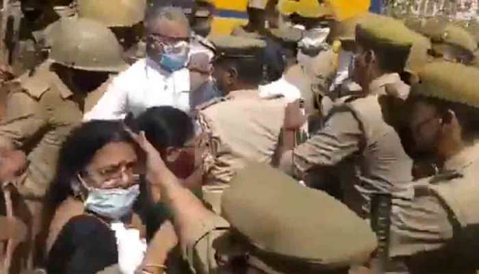 Hathras gang-rape case: After Rahul Gandhi, Trinamool MP Derek O'Brien allegedly manhandled by Uttar Pradesh Police