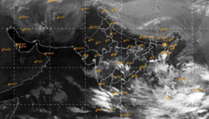 IMD reviews preparedness and plans for cyclone season between October-December