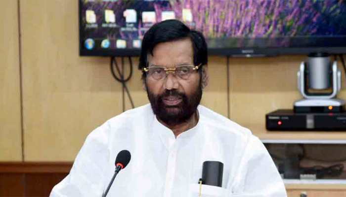 Ram Vilas Paswan&#039;s mortal remains to be flown to Patna at 2 pm; cremation on Saturday