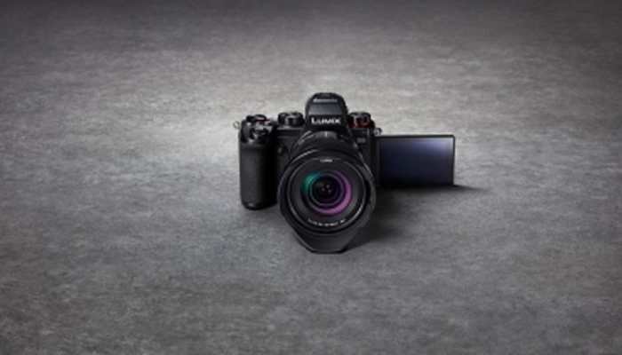 Panasonic LUMIX S5 flagship camera launched in India