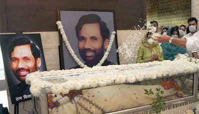 Mortal remains of Ram Vilas Paswan to be taken to Patna, last rites on Saturday