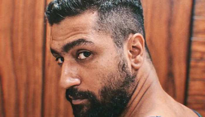 Vicky Kaushal Starrer Ashwatthama Will Roll By April 2021 Uri Director Aditya Dhar Movies News Zee News