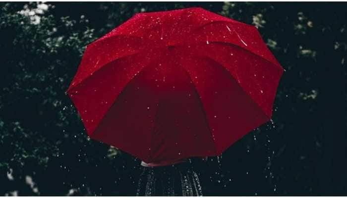 IMD predicts heavy rainfall over Andhra Pradesh, Telangana, Karnataka, Odisha, Goa during next 48 hours IMD predicts heavy rainfall over Andhra Pradesh, Telangana, Karnataka, Odisha, Goa during next 48 hours