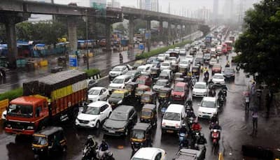 Heavy rains lash Mumbai, Pune; IMD issues red alert for Konkan region