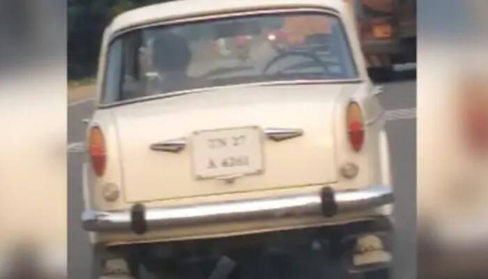Who is driving this car? Video of &#039;driverless&#039; Fiat leaves netizens baffled