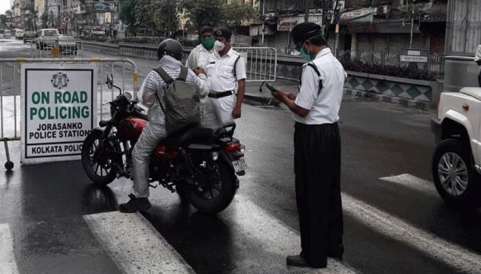 Kolkata Police challaned nearly 2500 people in October for not wearing masks, in a record low 