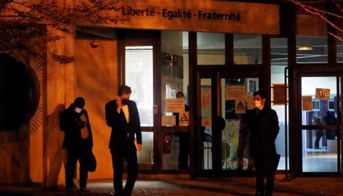 Teacher killed in France for showing class cartoons of Prophet Mohammad, police shoot attacker dead