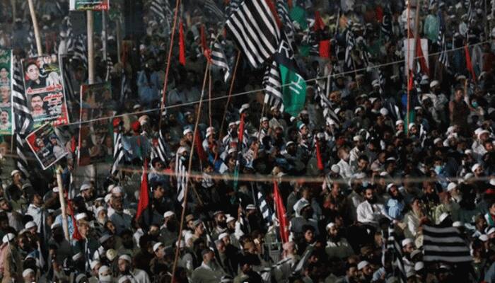 Nearly ten thousand people rally in Pakistan demanding PM Imran Khan's resignation