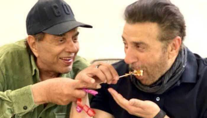 Sunny Deol celebrates birthday &#039;Deol-style&#039; with father Dharmendra and family