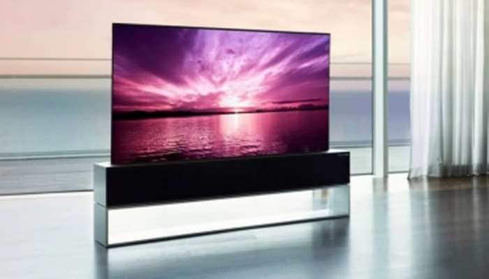 LG launches world&#039;s 1st rollable TV for whopping Rs 64 lakh
