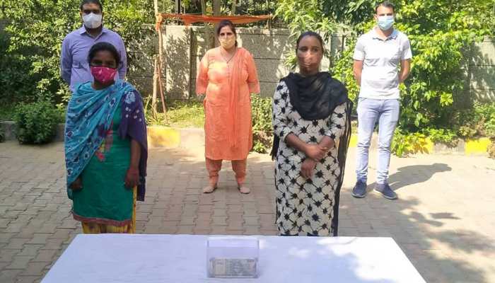 Delhi Police arrests two women for robbing elderly man